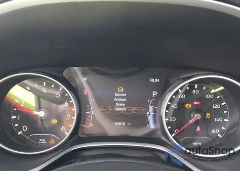 2019 Jeep Compass Limited 4X4 z USA, uszkodzony, nr VIN 3C4NJDCB5KT592654